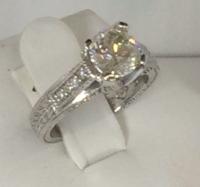 Round Engagement Ring